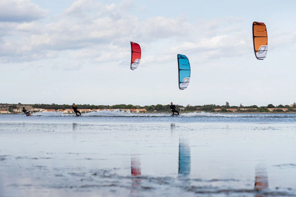 Ozone Edge V12 - KITEBOARDCENTER • KITE & WING BUTIKEN