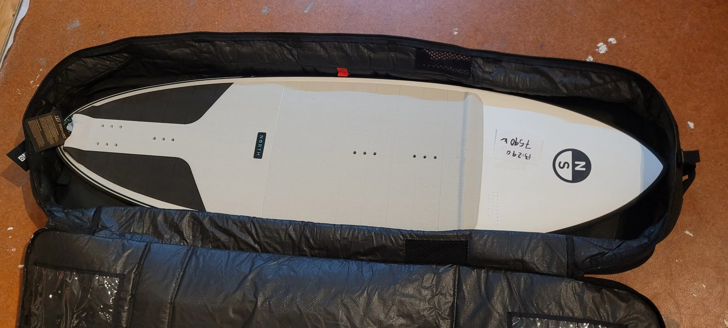 mystic-saga-145cm-travelbag-standard-med-north-cross-surfbräda-5-1-(153cm)-kiteboardcenter-kite-och-wing-butiken