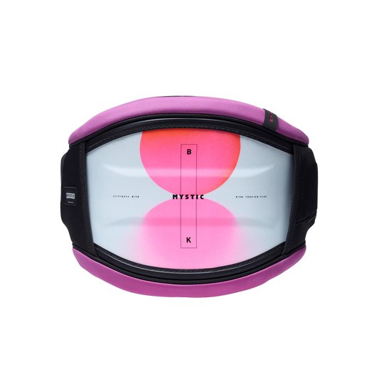 mystic-gem-sele-2025-bruna-kajiya-signature-baksida-kiteboardcenter-kite-&-wing-butiken