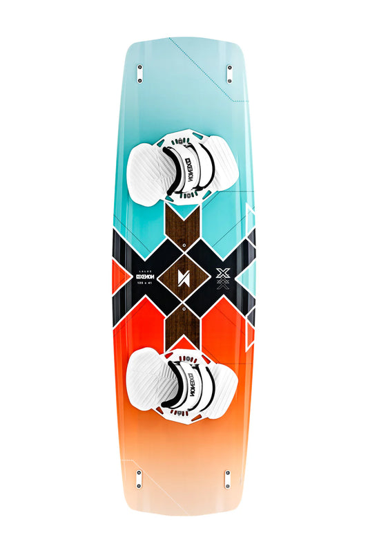 Xenon Laluz 2027 twintip